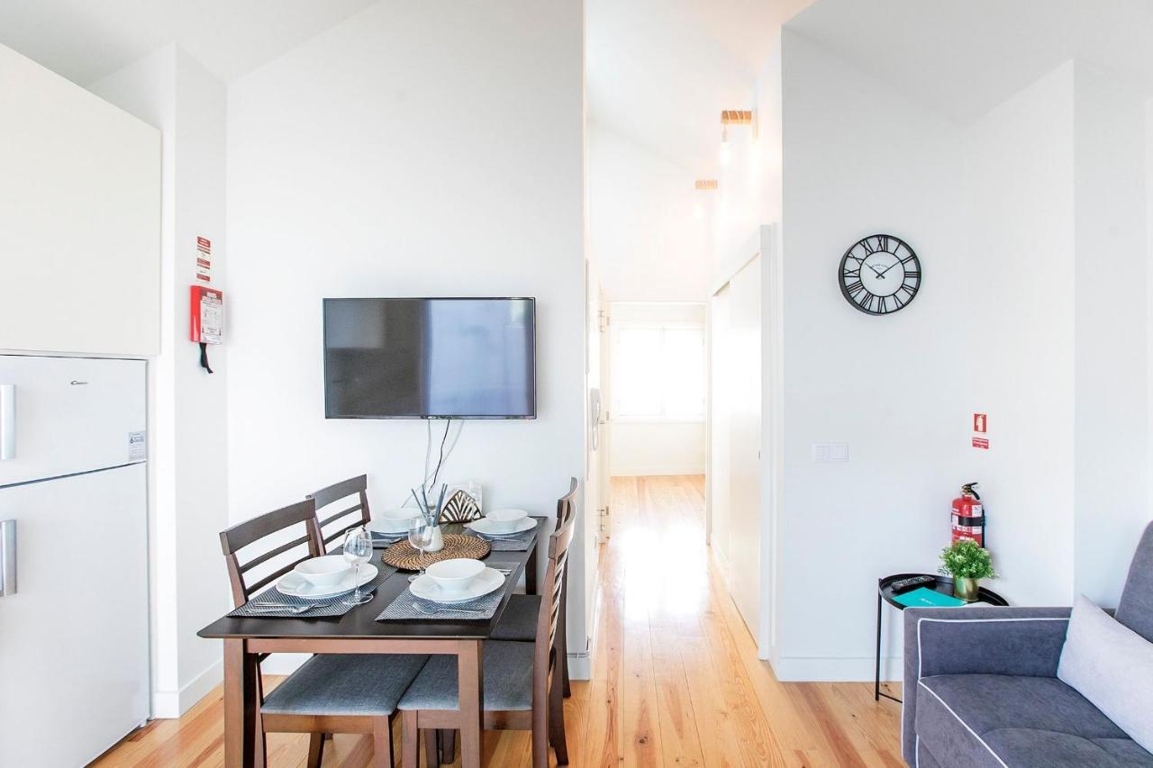 Lovelystay - Cozy 1Br In Santa Catarina W/ Balcony OOporto Exterior foto
