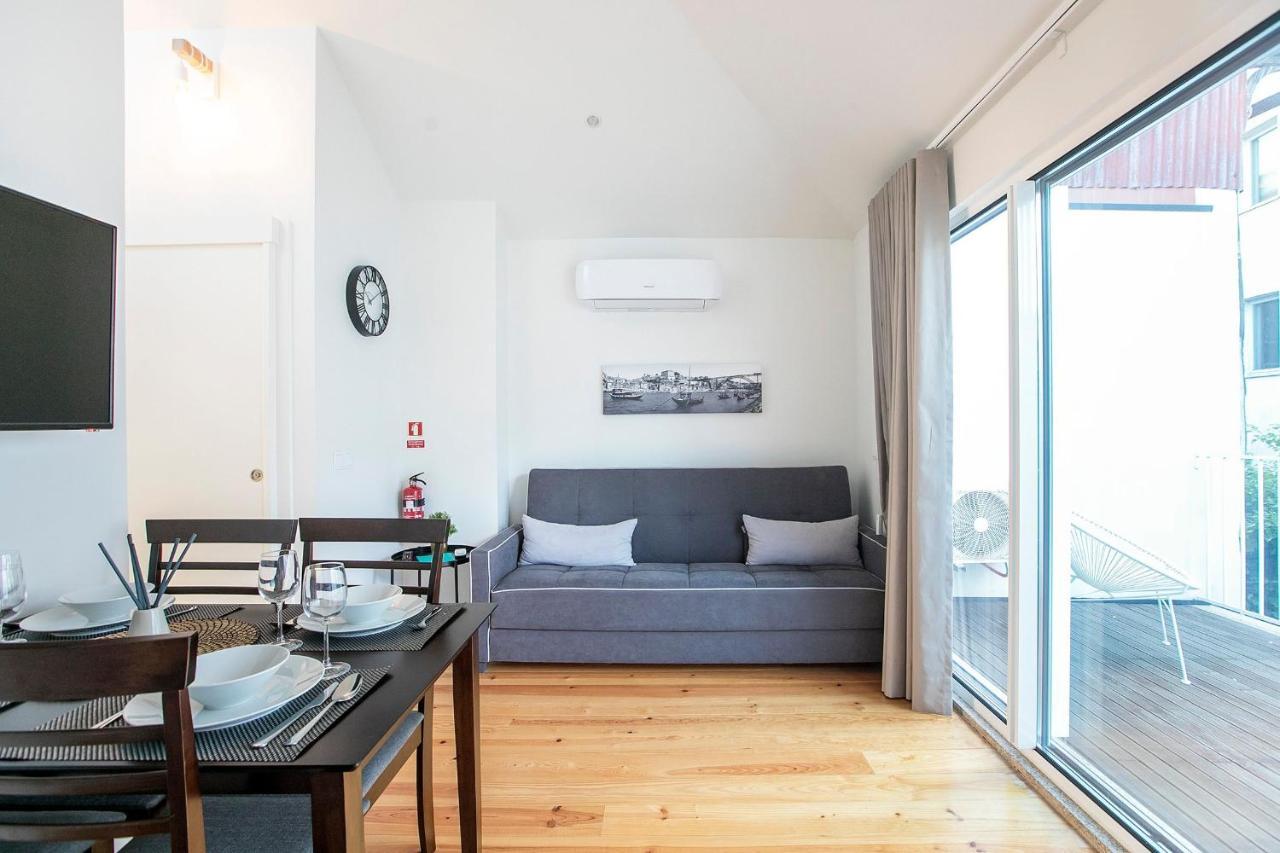 Lovelystay - Cozy 1Br In Santa Catarina W/ Balcony OOporto Exterior foto